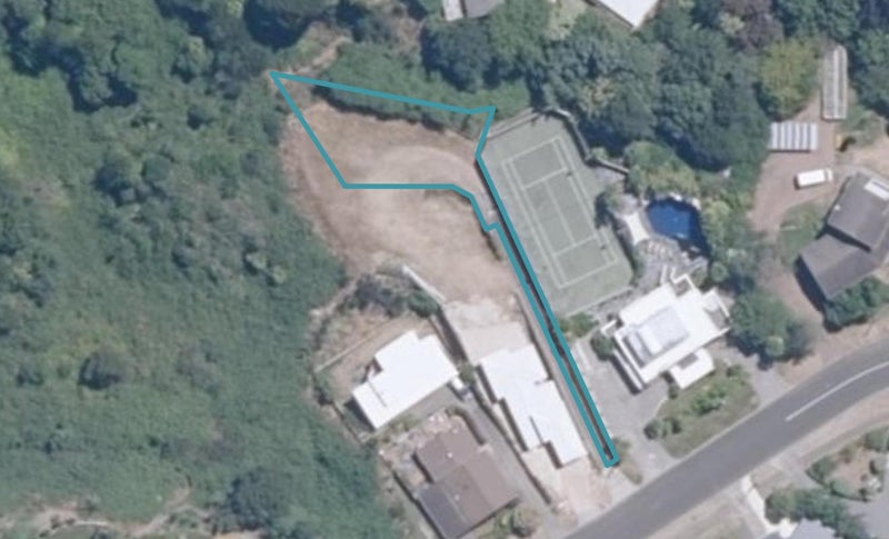 2/15 Boundary Road, Waipahihi, Taupo - Carousel 1