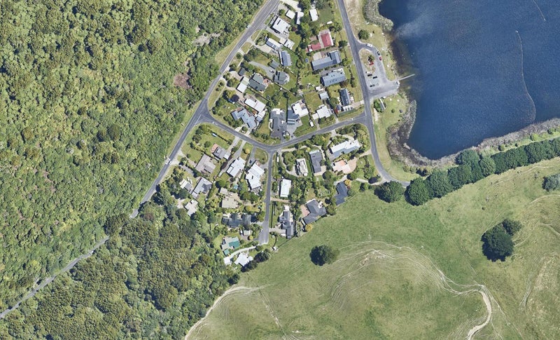 4 Wattle Grove Road, Lake Okareka, Rotorua - Carousel 1