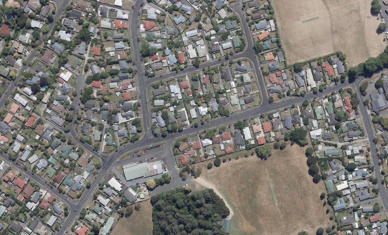 67 Masters Avenue, Hillcrest, Hamilton - Carousel 1