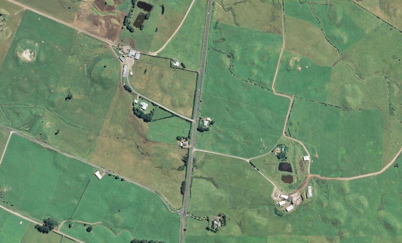 7008 South Road, Warea, New Plymouth - Carousel 1