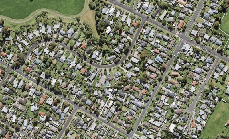 33C Noall Street, Te Atatu Peninsula, Auckland - Carousel 1