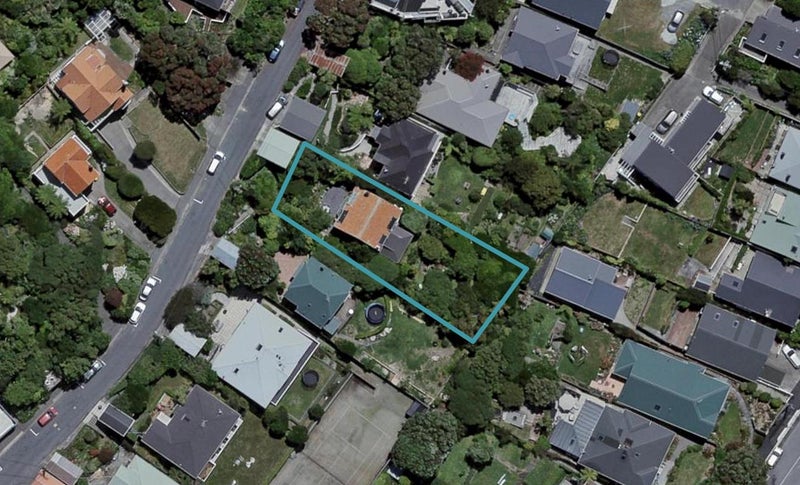 7 Ariki Road, Hataitai, Wellington - Carousel 1