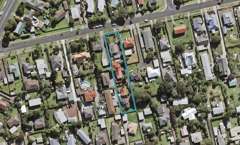 3/61 Mcintyre Road, Mangere Bridge, Auckland - Carousel 1