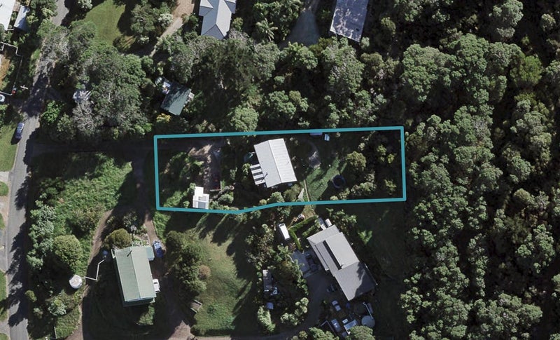 61 Erua Road, Ostend, Waiheke Island - Carousel 1