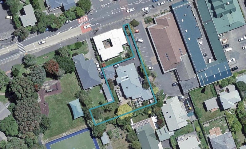 165 Karori Road, Karori, Wellington - Carousel 1