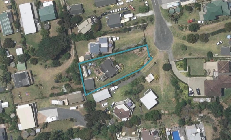 10 Harbourview Street, Mangawhai Heads, Mangawhai - Carousel 1