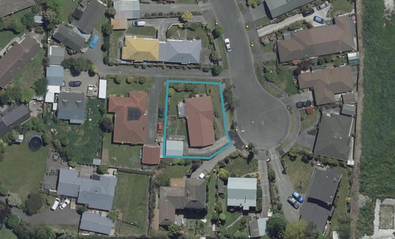 20 Mulberry Place, Redwood, Christchurch - Carousel 1