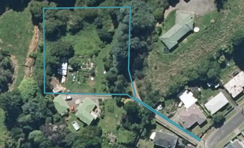 18 Bullians Avenue, Taumarunui - Carousel 1