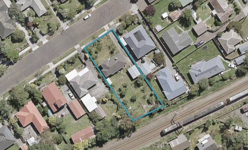 26 York Avenue, Heretaunga, Upper Hutt - Carousel 1