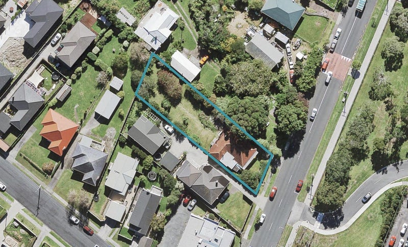 12 Archibald Road, Kelston, Auckland - Carousel 1
