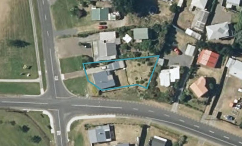 11 Nash Parade, Foxton Beach, Foxton - Carousel 1