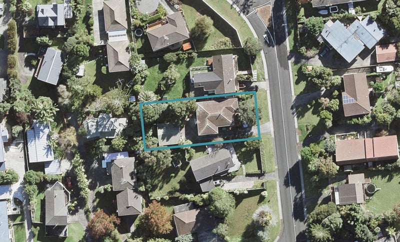 38 Stredwick Drive, Torbay, Auckland - Carousel 1