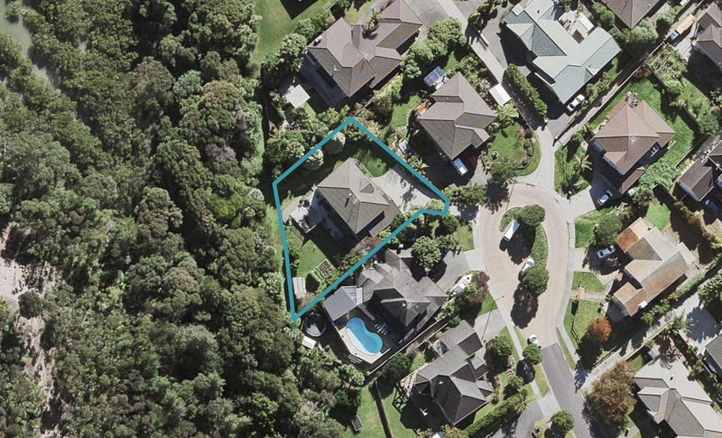 42 Kinleith Way, Albany, Auckland - Carousel 1