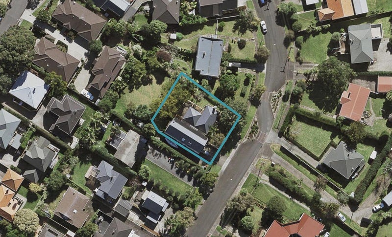 16A Kawau Road, Greenlane, Auckland - Carousel 1