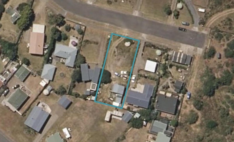 14 Aranui Avenue, Waitarere Beach, Levin - Carousel 1