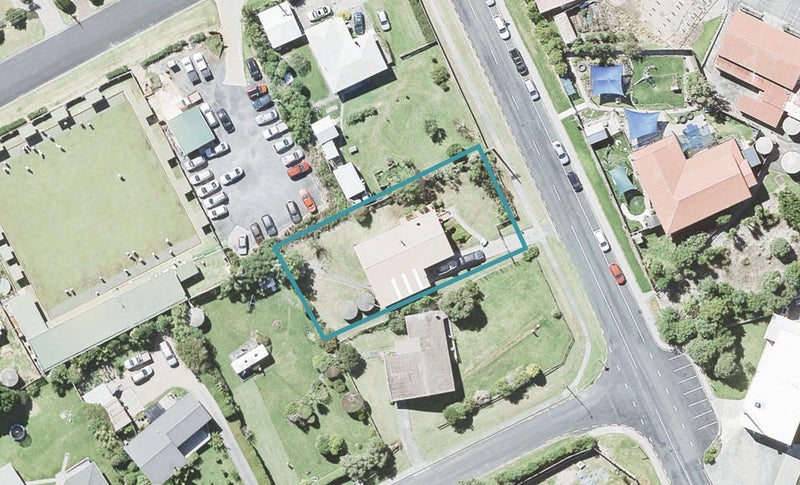 16 Seatoun Avenue, Warkworth - Carousel 1