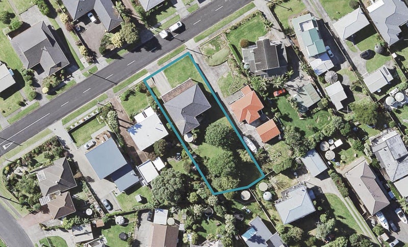7 Craig Road, Maraetai, Auckland - Carousel 1