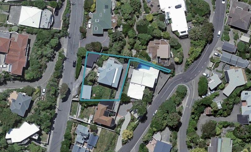 58 Seatoun Heights Road, Seatoun, Wellington - Carousel 1