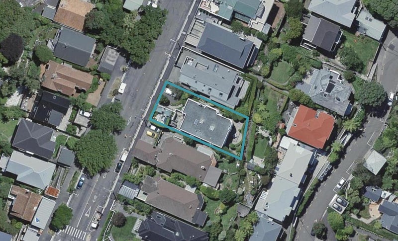 1/15 Upland Road, Kelburn, Wellington - Carousel 1