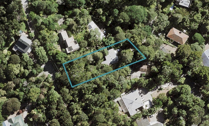 39 Paturoa Road, Titirangi, Auckland - Carousel 1