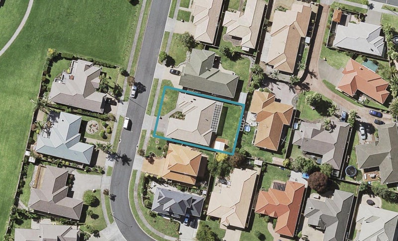 6 Trovare Place, Golflands, Auckland - Carousel 1