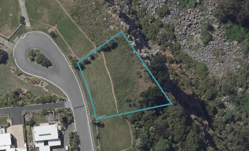 30 Glendevere Terrace, Redcliffs, Christchurch - Carousel 1