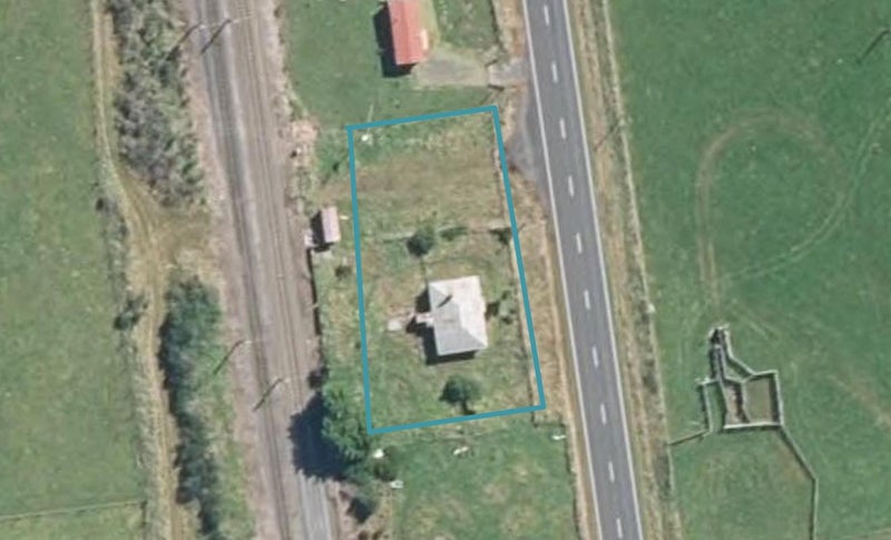 2248 State Highway 4, Owhango - Carousel 1
