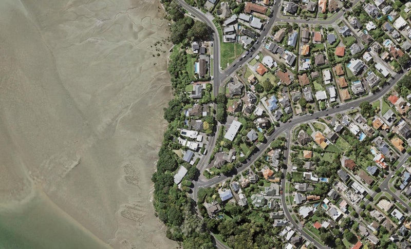 21 Ngapipi Road, Orakei, Auckland - Carousel 1