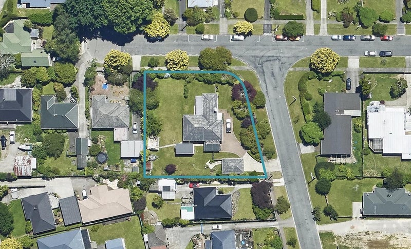 44 High Street, Glenholme, Rotorua - Carousel 1