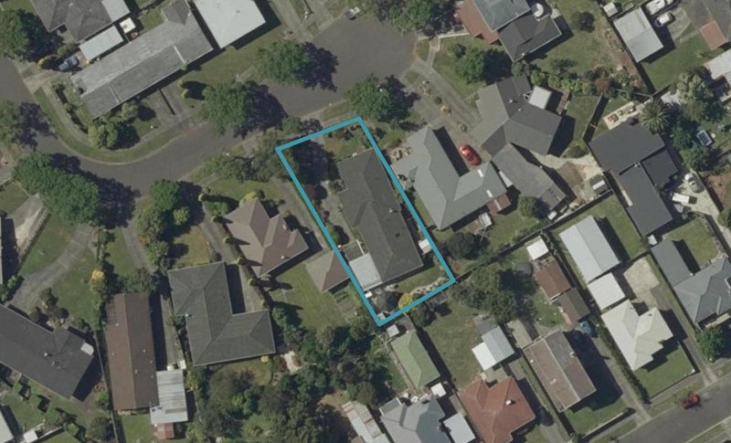 14 Westhaven Grove, Takaro, Palmerston North - Carousel 1
