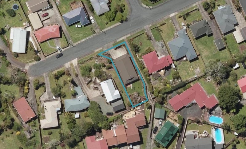 14A Cambridge Street, Kamo, Whangarei - Carousel 1