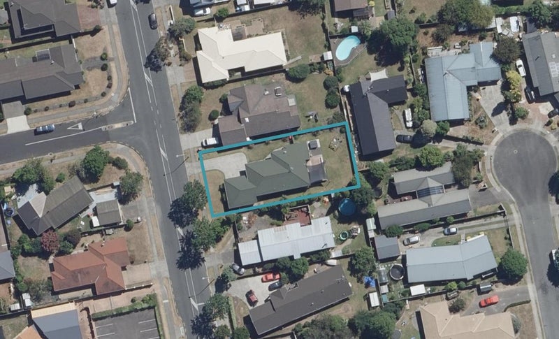72 Ashurst Avenue, Pukete, Hamilton - Carousel 1