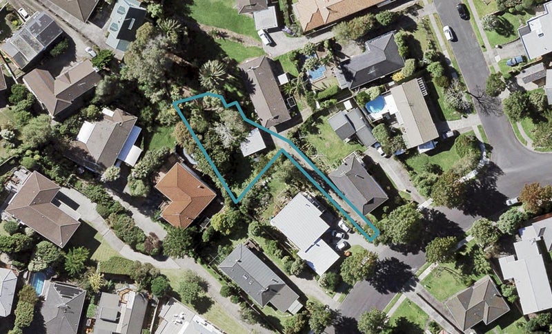 21A Wells Road, Bucklands Beach, Auckland - Carousel 1