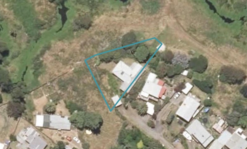 13 Muritai Terrace, Hokio Beach, Levin - Carousel 1