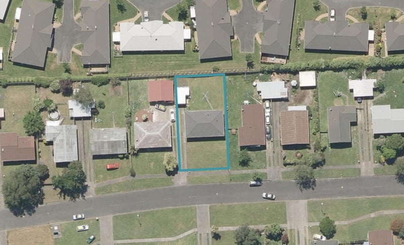 33 Hackett Street, Whanganui East, Whanganui - Carousel 1