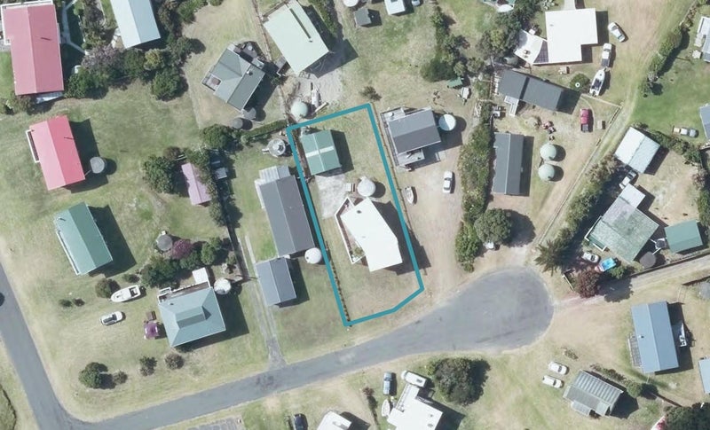 3 Pipi Crescent, Māhia - Carousel 1