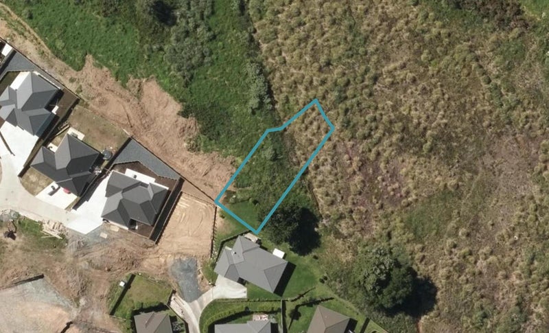 31 Royal Saint Annes Drive, Te Kamo, Whangārei - Carousel 1