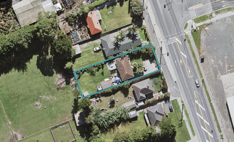 98 Fred Taylor Drive, Westgate, Auckland - Carousel 1