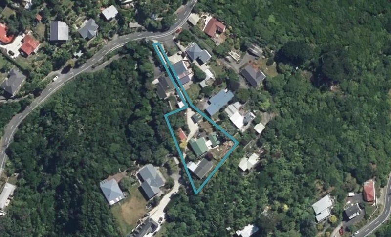 1/22 Singers Road, Korokoro, Lower Hutt - Carousel 1