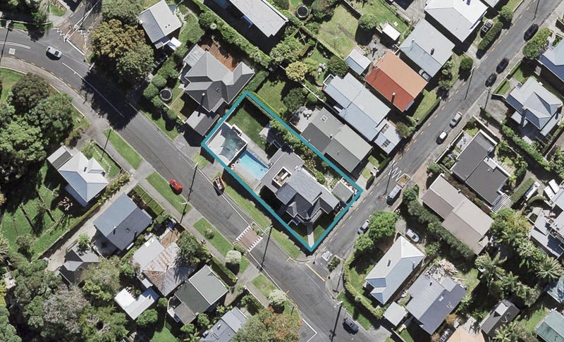 33 Peel Street, Westmere, Auckland - Carousel 1