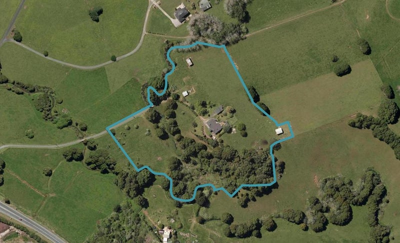 56 Great North Road, Kamo, Whangarei - Carousel 1