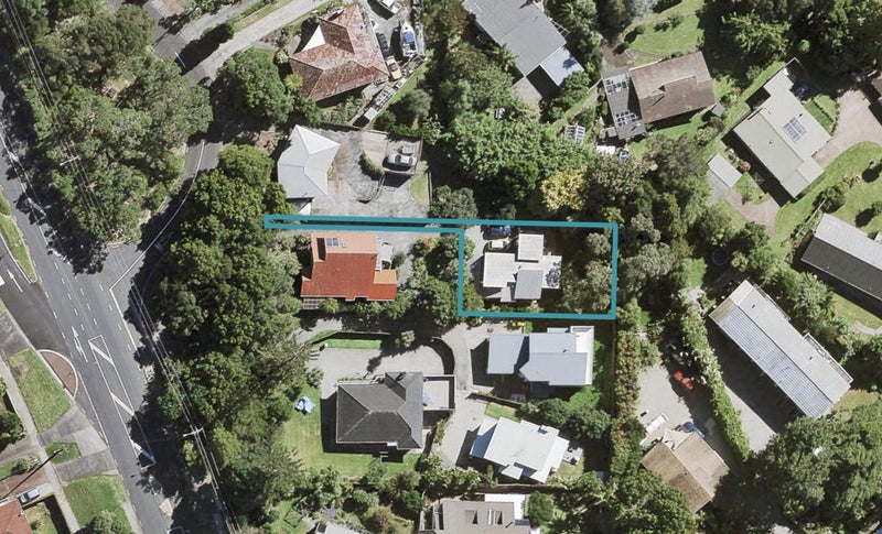 242A Old Titirangi Road, Titirangi, Auckland - Carousel 1