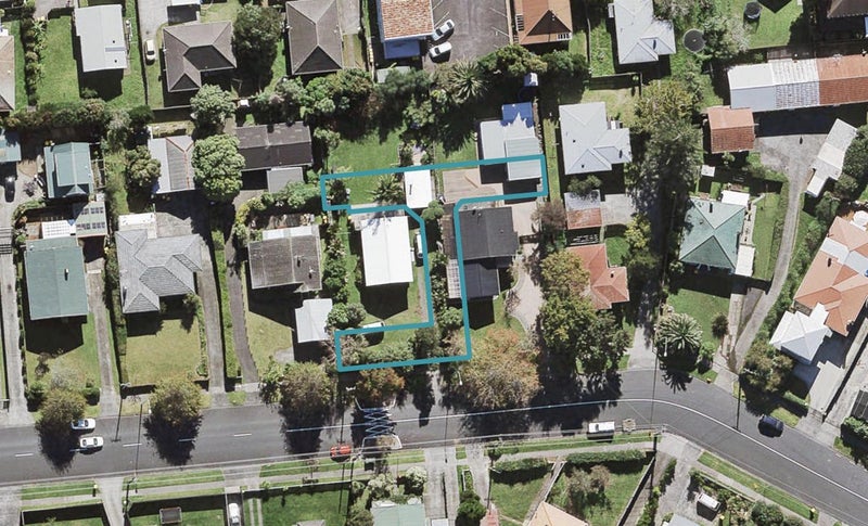 16/13 Arawa Street, New Lynn, Auckland - Carousel 1
