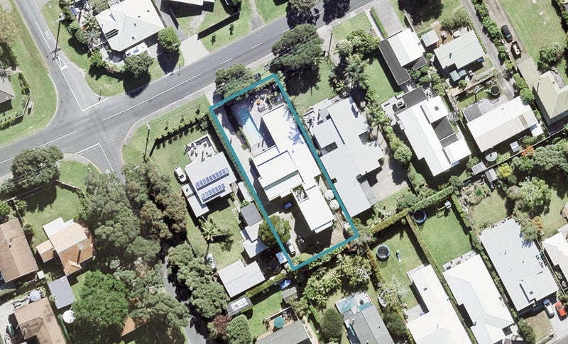 22 Laurence Street, Manly, Whangaparāoa - Carousel 1