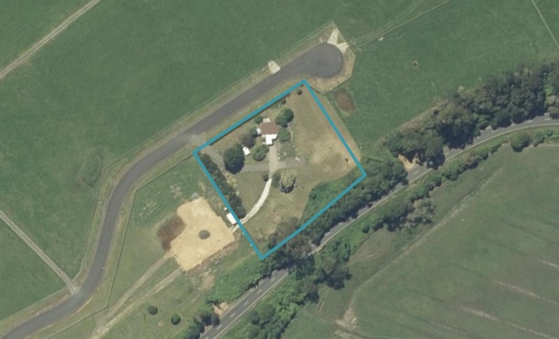 4 Ebner Place, KAIAUA, MIRANDA - Carousel 1