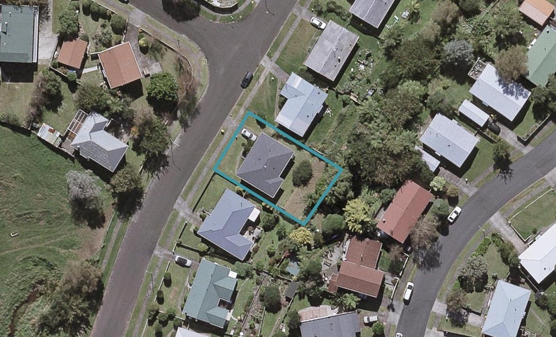 35 Tavistock Street, Westown, New Plymouth - Carousel 1