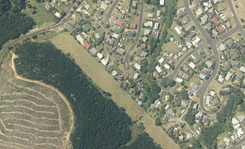 228 Russell Bruce Place, Whangamata - Carousel 1