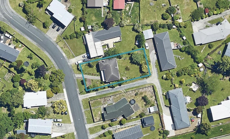 35 Huia Street, Hillcrest, Rotorua - Carousel 1