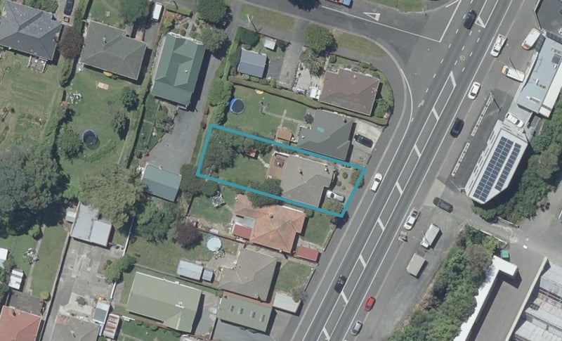 224 Kaikorai Valley Road, Bradford, Dunedin - Carousel 1