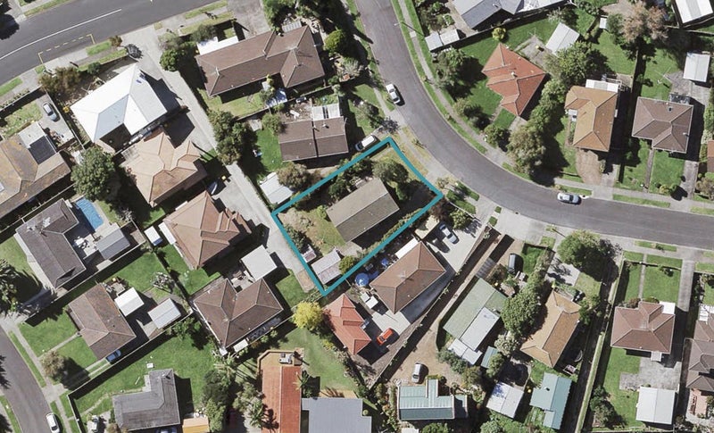 5 Mandarin Place, Half Moon Bay, Auckland - Carousel 1
